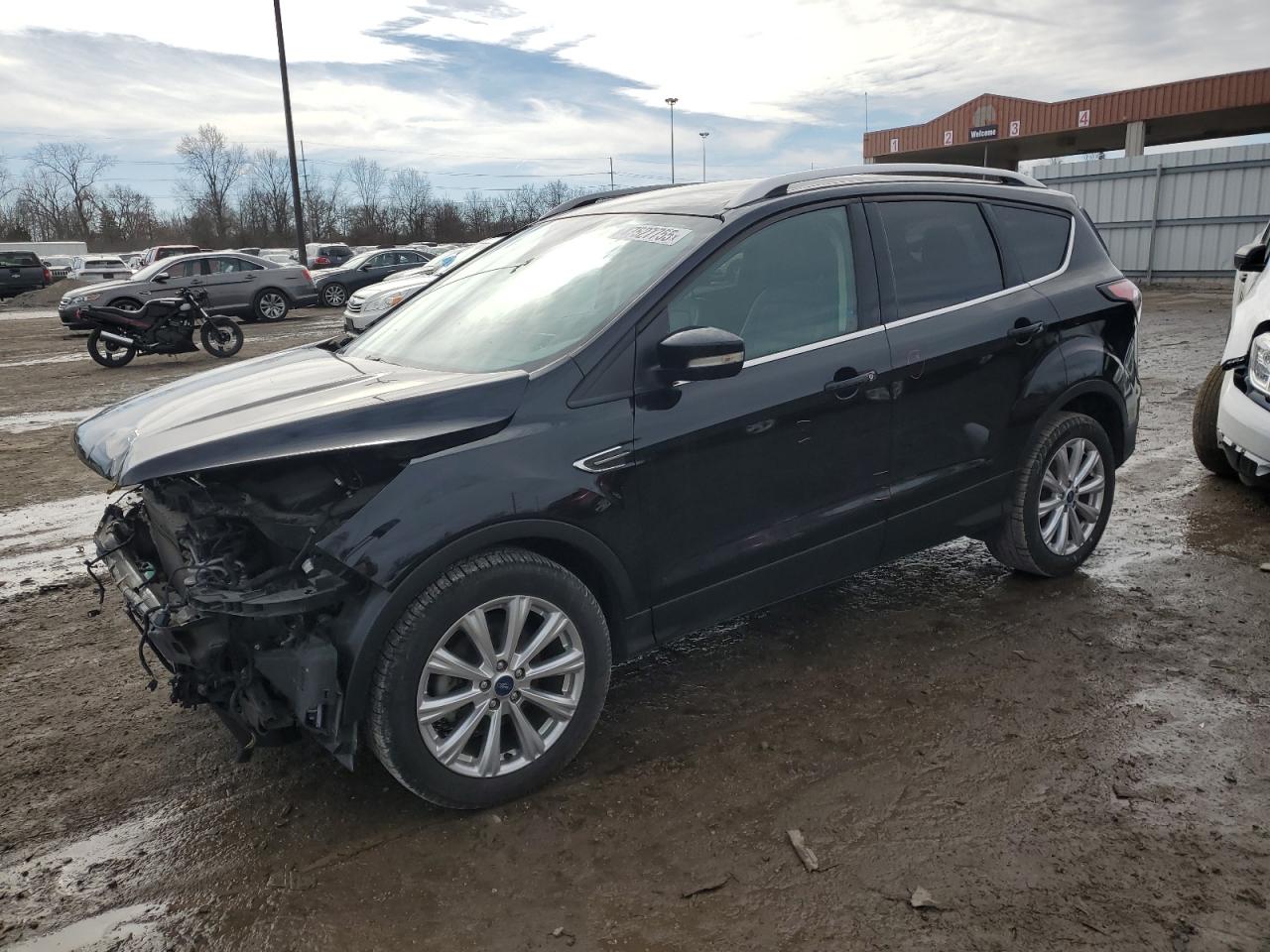 1FMCU0JD5HUD75210 FORD ESCAPE TIT 2017