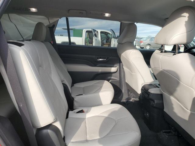 2024 TOYOTA GRAND HIGH - 5TDAAAB53RS005283
