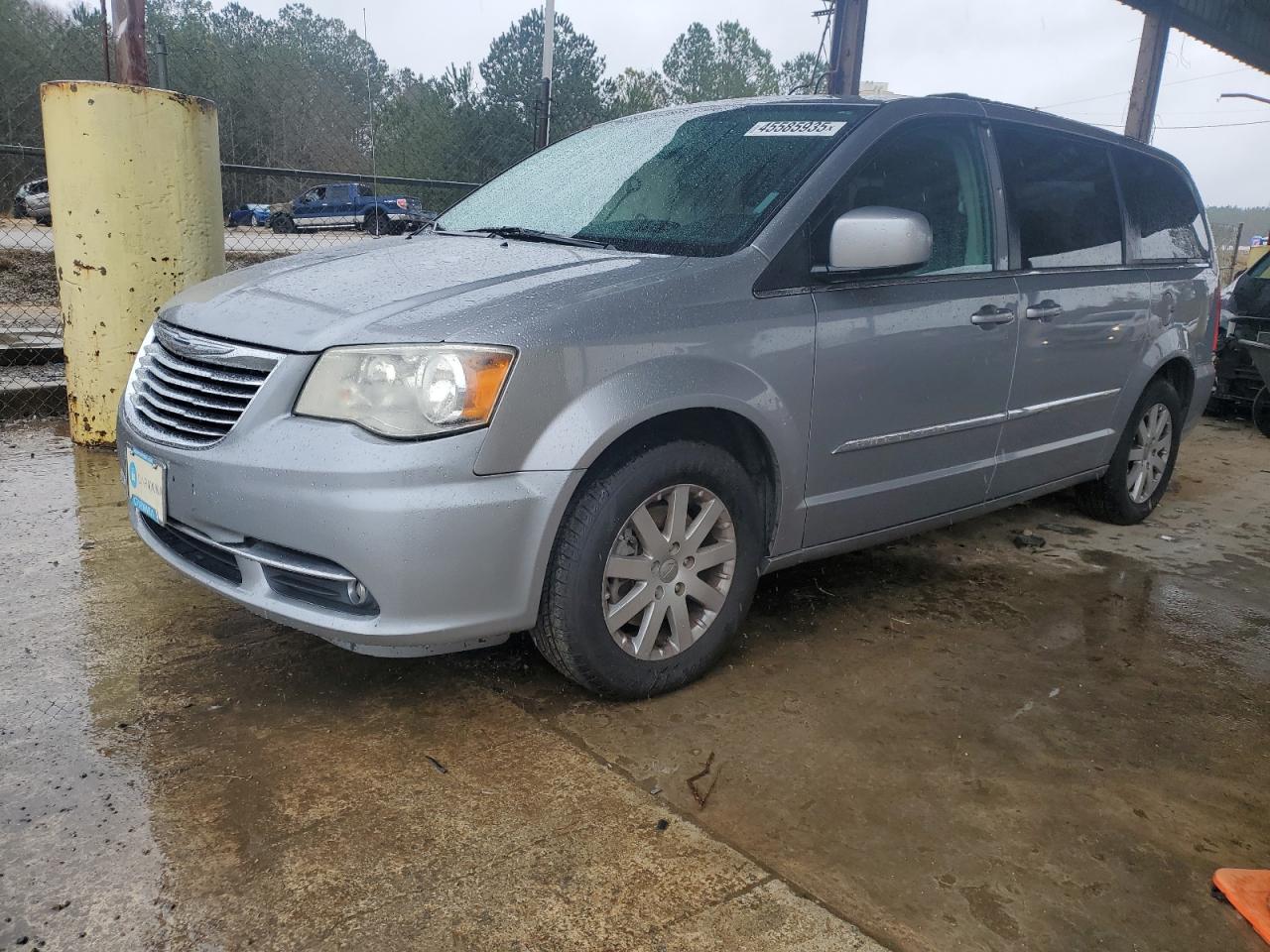 CHRYSLER TOWN & COUNTRY TOURING