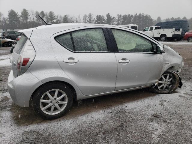 Vin: jtdkdtb34e1560904, lot: 44777995, toyota prius 20143