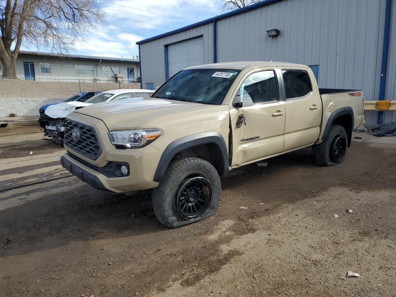 TOYOTA TACOMA DOUBLE CAB