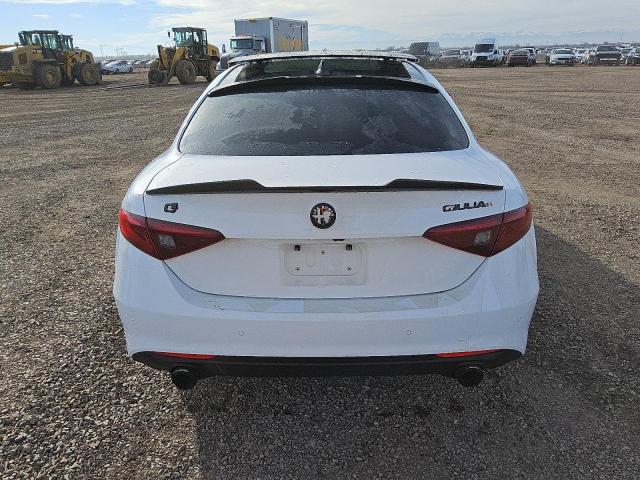 2017 ALFA ROMEO GIULIA - ZARFAEBN6H7562443
