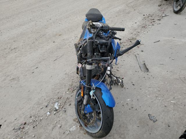 2024 SUZUKI GSX800 F JS1EM13B4R7101456