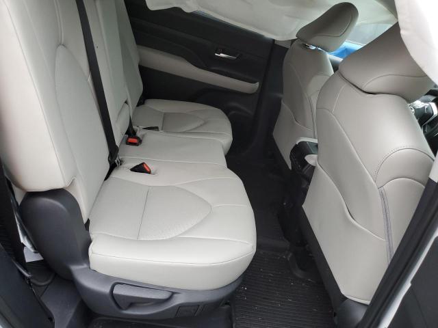 2024 TOYOTA GRAND HIGH - 5TDAAAB52RS054216