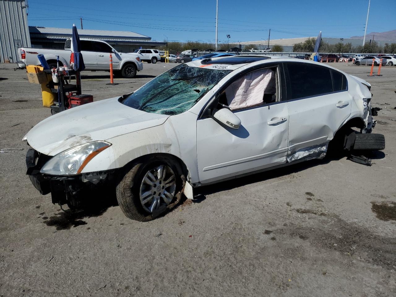 NISSAN ALTIMA BASE