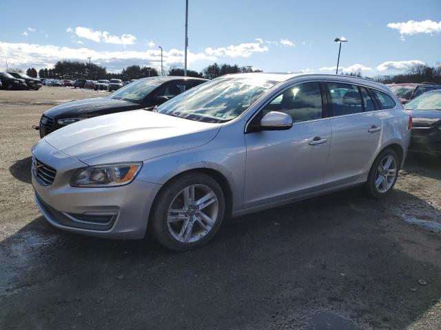 VOLVO V60 PREMIE