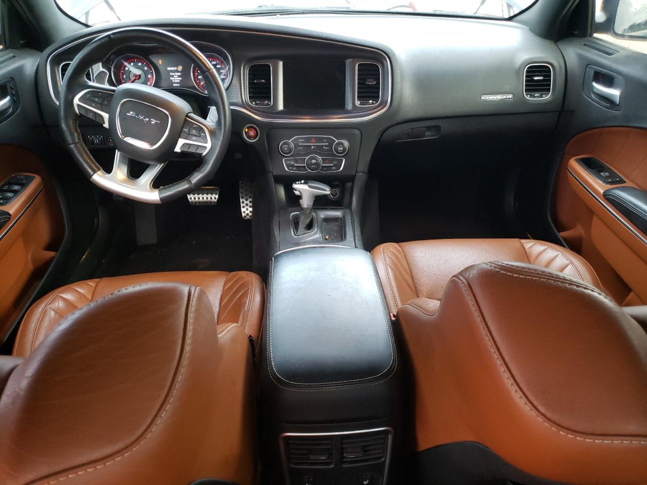 DODGE CHARGER SRT 392