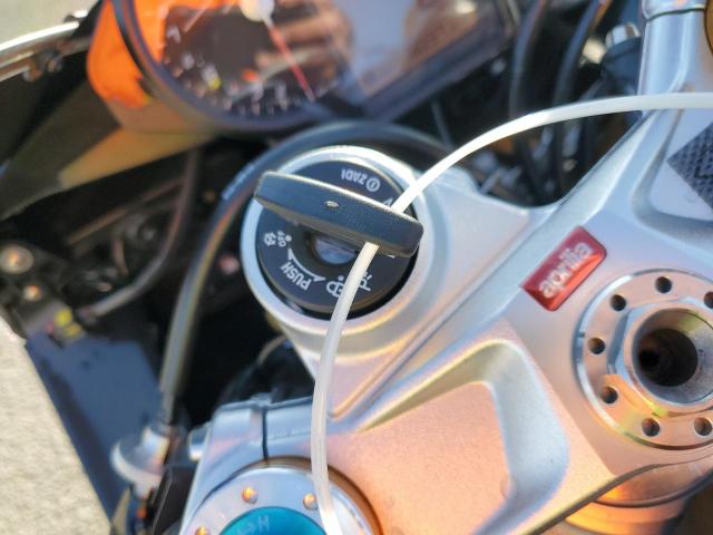 2015 APRILIA RSV4 R-FAC ZD4RKUA29FS000198