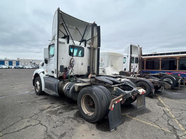 PETERBILT 579 2016 white tractor diesel 1XPBA48X0GD339647 photo #4