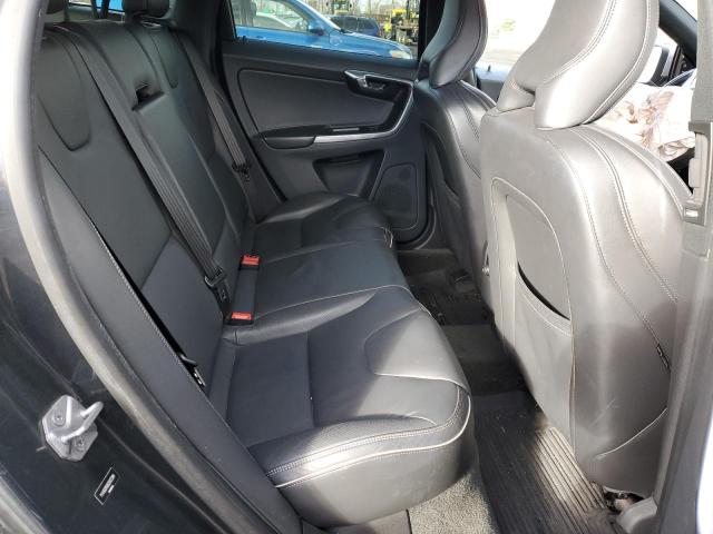 2016 VOLVO XC60 T6 R- YV4902RS6G2822384