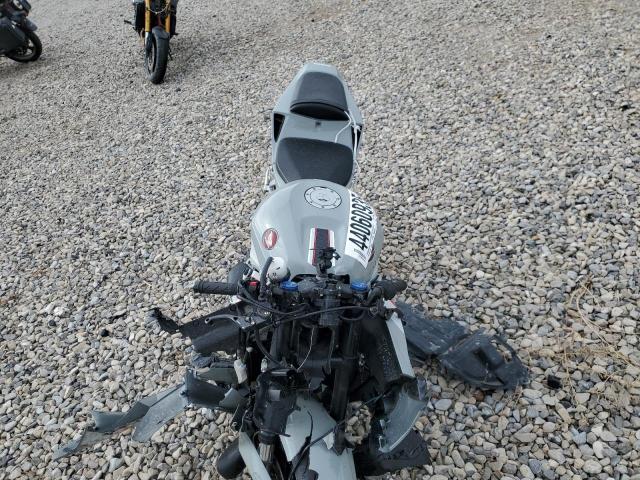 2025 HONDA CBR 600 JH2PC40H9SK200294