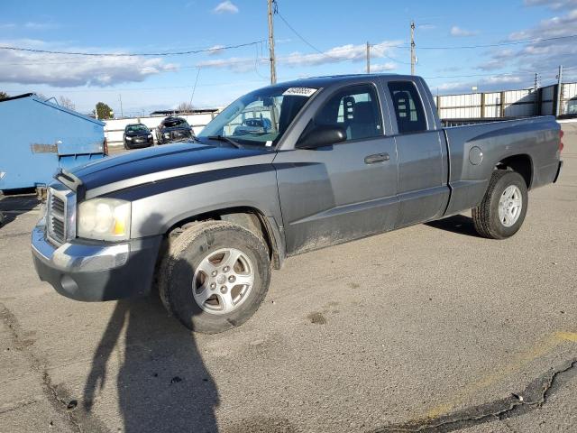 DODGE DAKOTA SLT