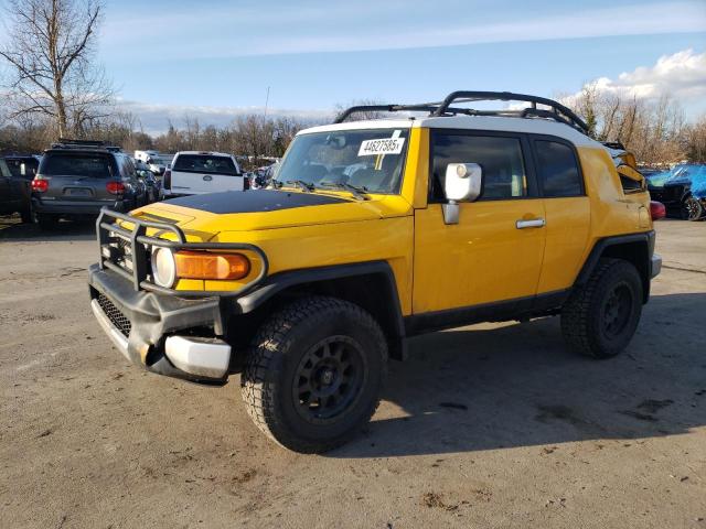 TOYOTA FJ CRUISER