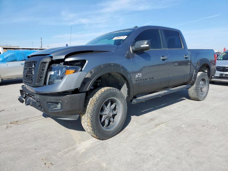 NISSAN TITAN SV