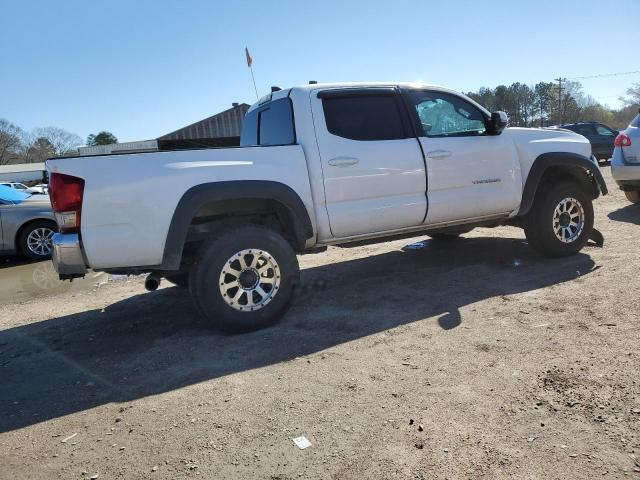 2017 TOYOTA TACOMA DOU - 5TFCZ5AN9HX075339