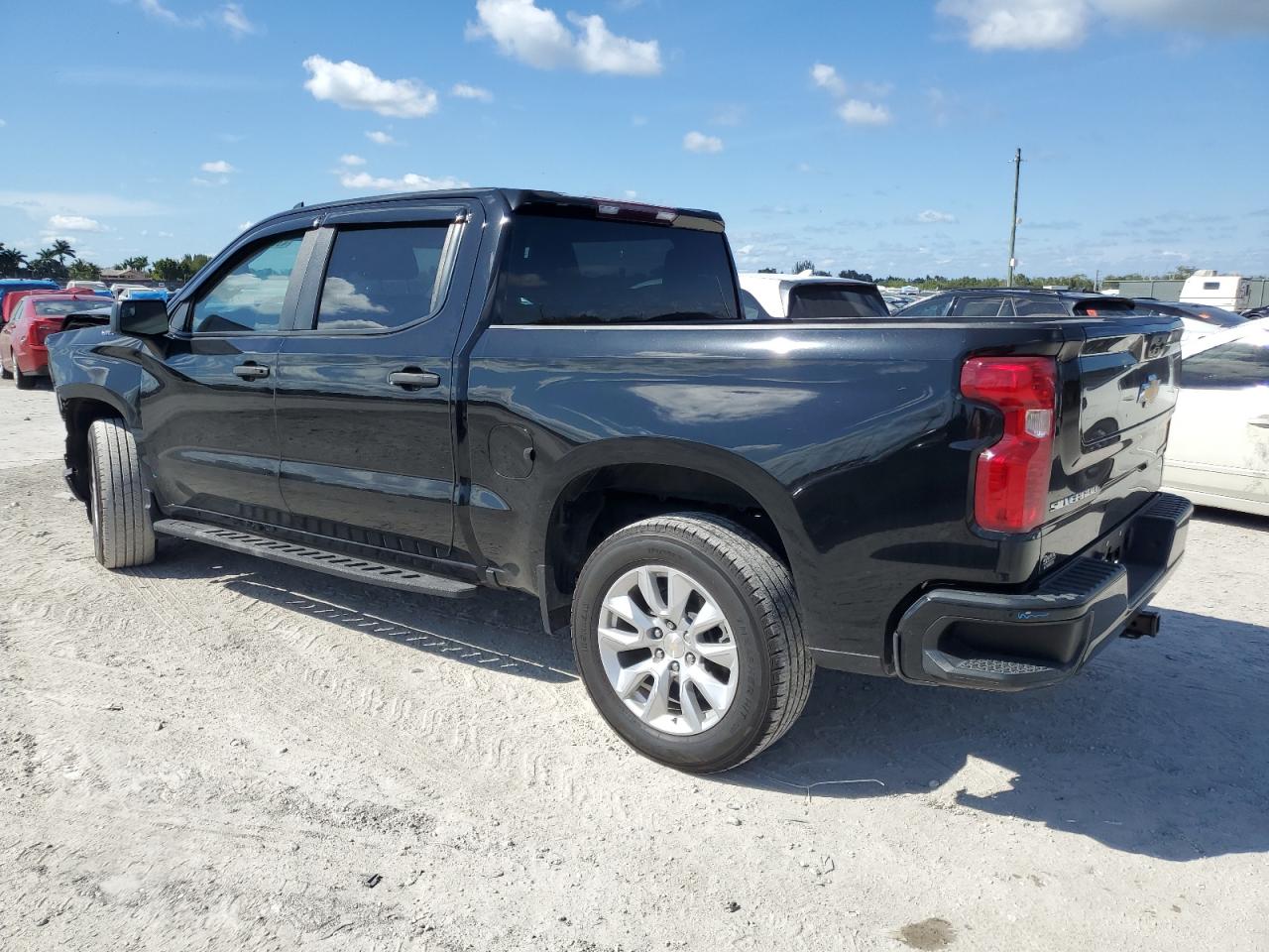 CHEVROLET SILVERADO C1500 CUSTOM