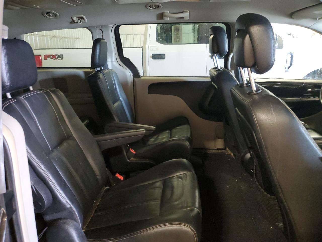 CHRYSLER TOWN & COUNTRY TOURING