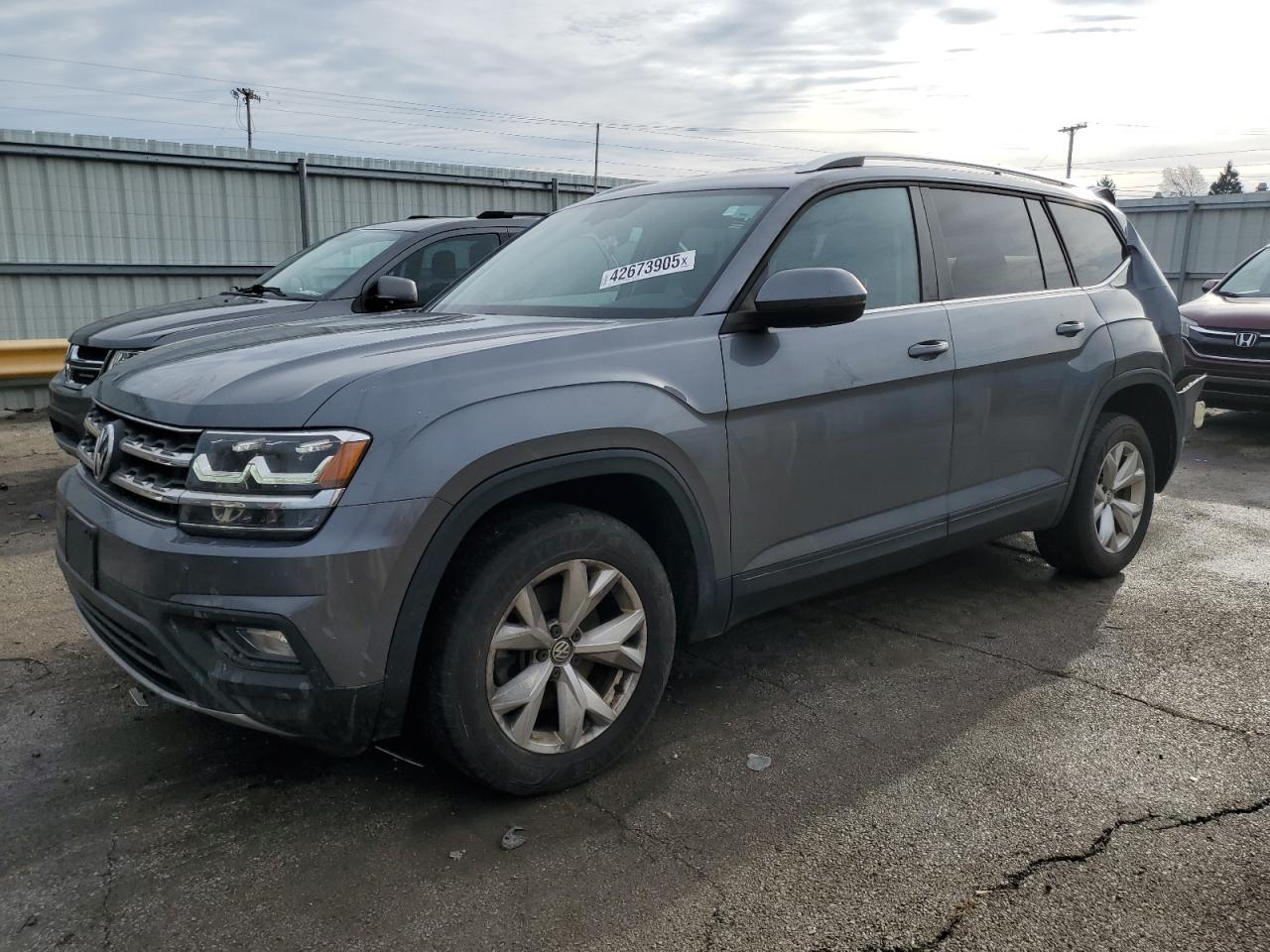 1V2KR2CA0JC580217 VOLKSWAGEN ATLAS SE 2018