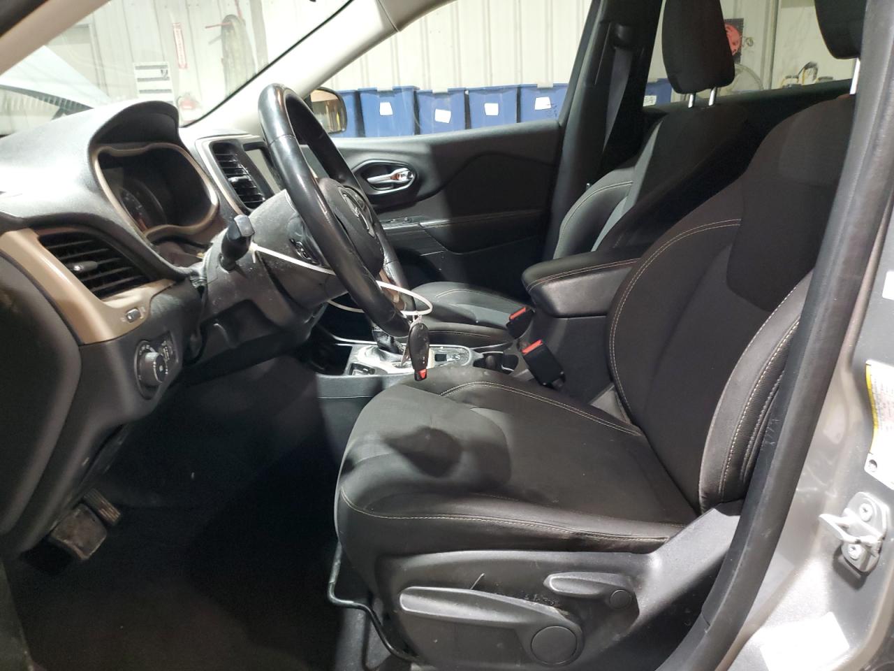 JEEP GRAND CHEROKEE LATITUDE