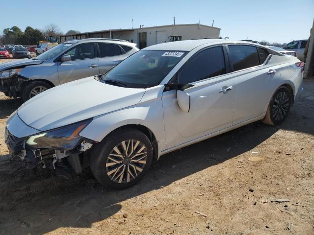 NISSAN ALTIMA SV