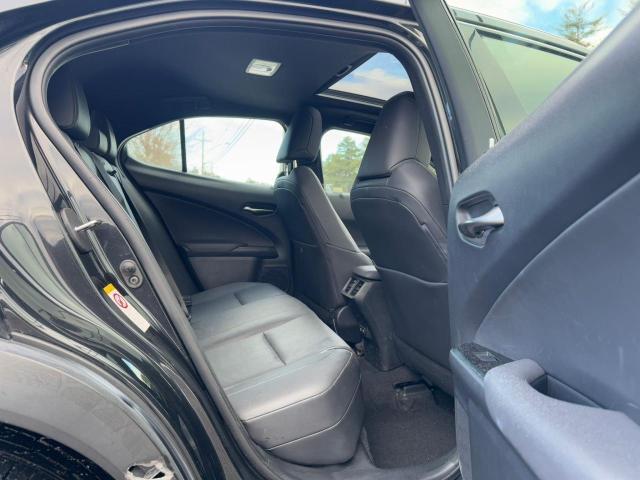 2019 LEXUS UX 200 JTHY3JBH0K2015719