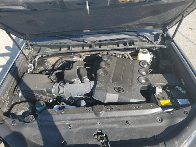 2022 TOYOTA 4RUNNER SR - JTELU5JR9N6067269
