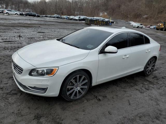 VOLVO S60 PLATIN