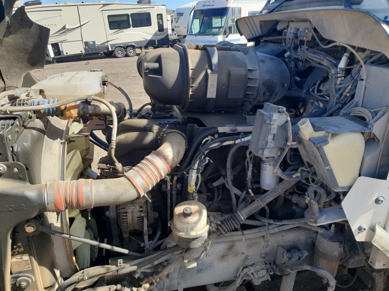 Lot #3235901028 2011 KENWORTH T800