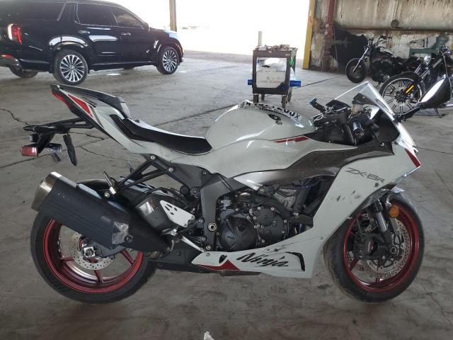 KAWASAKI ZX636 K 2025 white  gas JKBZXJK11SA007301 photo #1