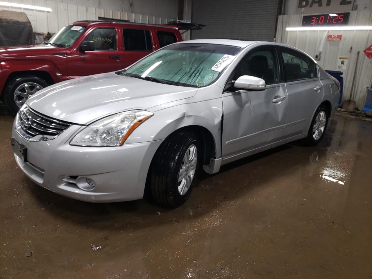 NISSAN ALTIMA BASE