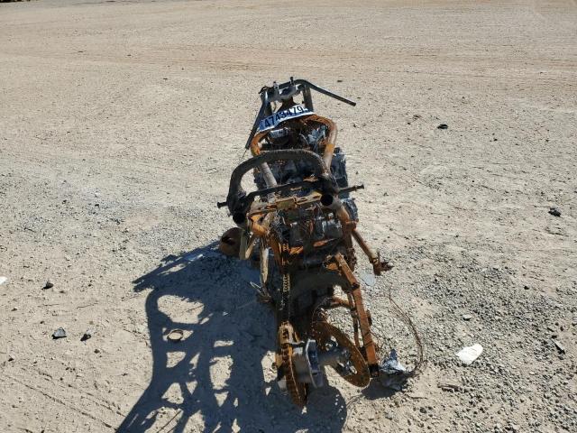 2000 SUZUKI GSF600 S JS1GN7AAXY2100102