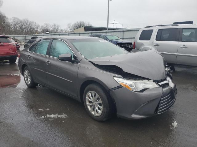 Vin: 4t1bf1fk5hu668947, lot: 44642335, toyota camry le 20174