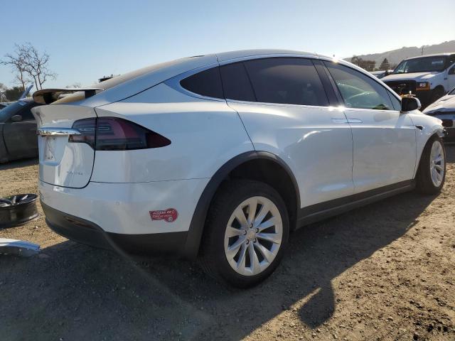 Vin: 5yjxcde26lf241445, lot: 46167965, tesla model x 20203