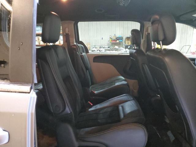 2017 DODGE GRAND CARA 2C4RDGCG0HR677158