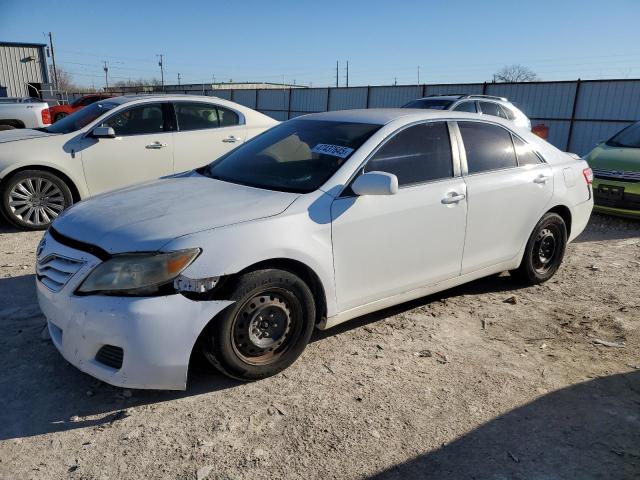 TOYOTA CAMRY BASE