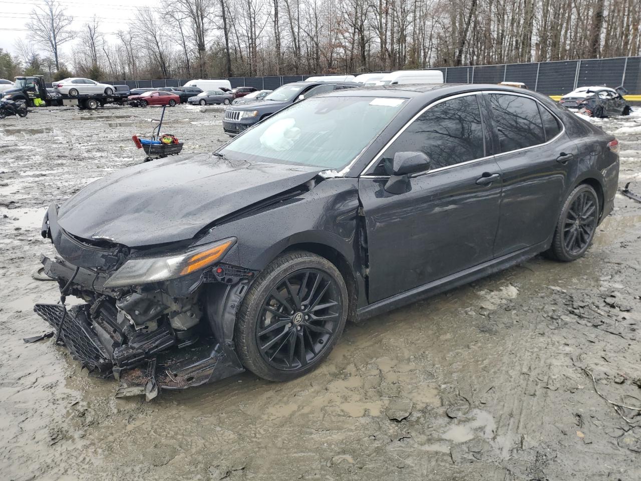 TOYOTA CAMRY XSE