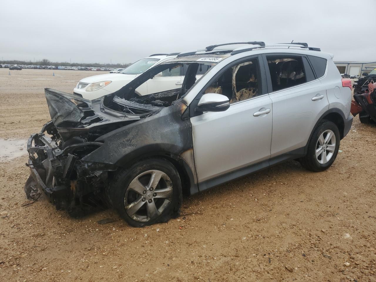 TOYOTA RAV4 XLE
