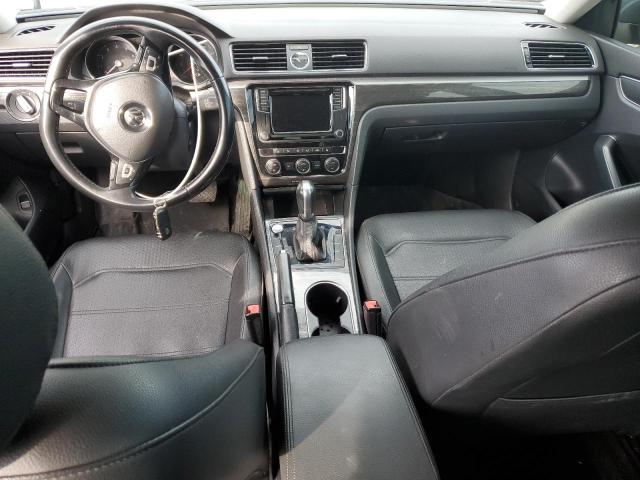 2017 VOLKSWAGEN PASSAT SE - 1VWBT7A36HC034372