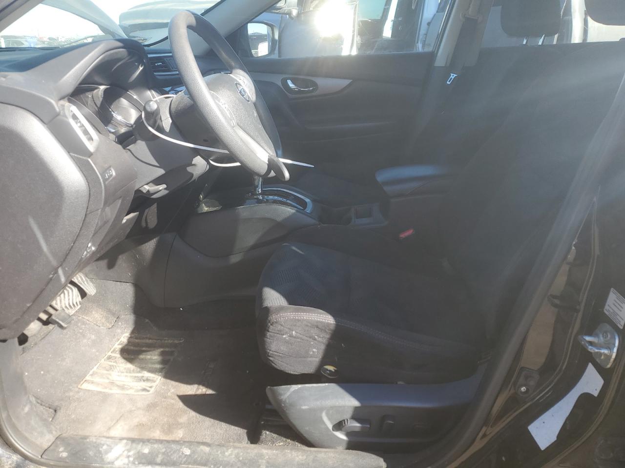 Nissan Rogue s 2014
