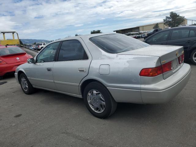 TOYOTA CAMRY CE 2001 silver  gas 4T1BG22K21U780748 photo #3