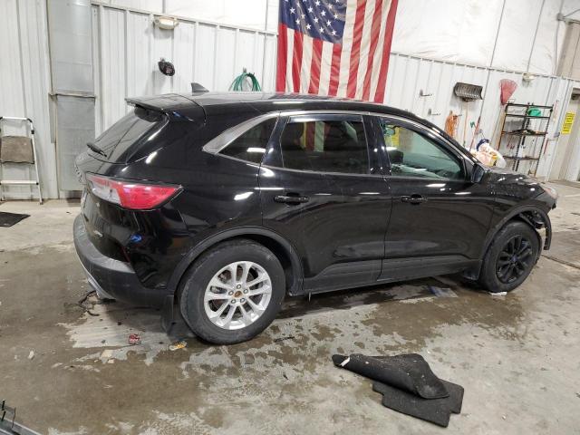Vin: 1fmcu9g6xnua81018, lot: 44753645, ford escape se 20223