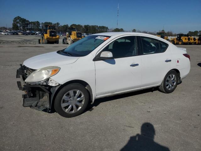 NISSAN VERSA S