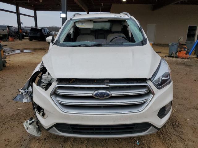 2017 FORD ESCAPE TIT - 1FMCU0J9XHUF01623
