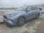 TOYOTA HIGHLANDER XLE