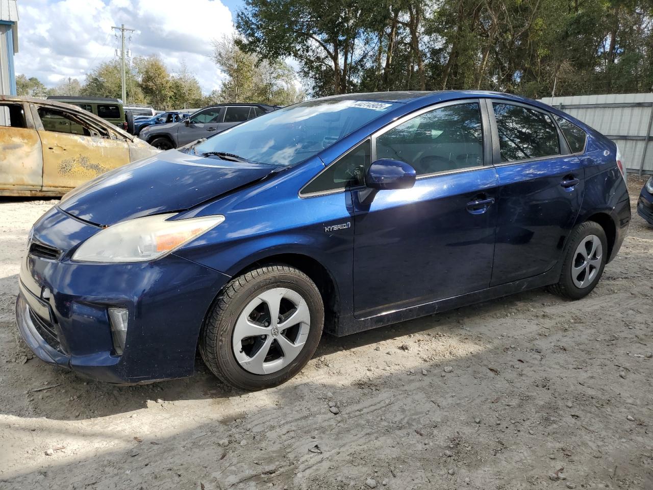 TOYOTA PRIUS