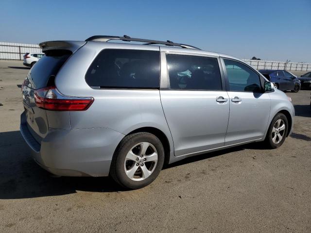 TOYOTA SIENNA LE 2015 silver  gas 5TDKK3DC7FS645405 photo #4