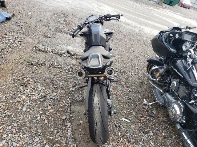 2023 KTM 890 DUKE R VBKTU9408PM849035