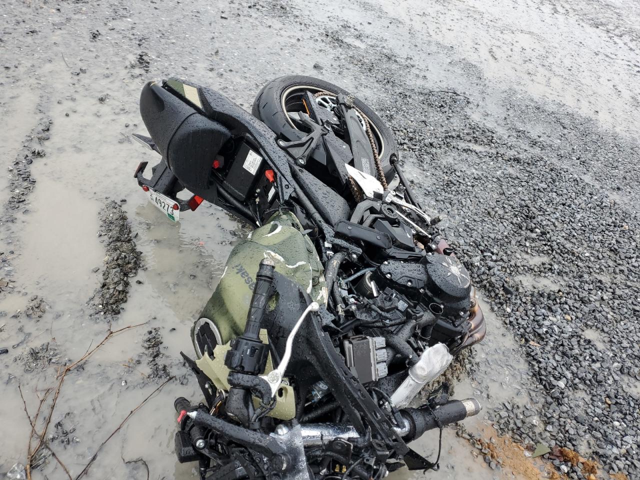 Lot #3305418443 2024 KAWASAKI EX650 P