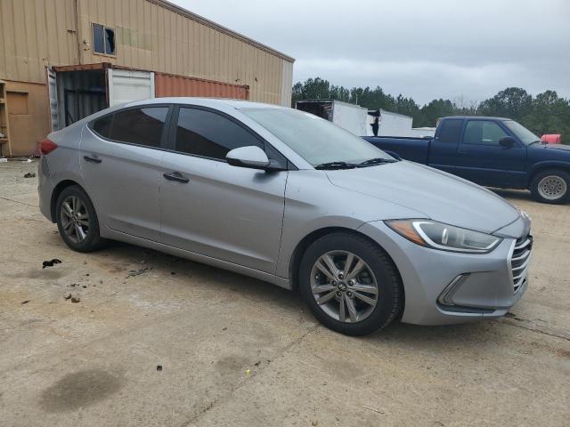 Vin: 5npd84lf6hh165776, lot: 44320085, hyundai elantra se 20174
