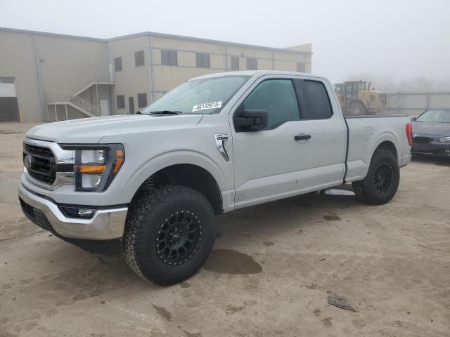 FORD F150 SUPER